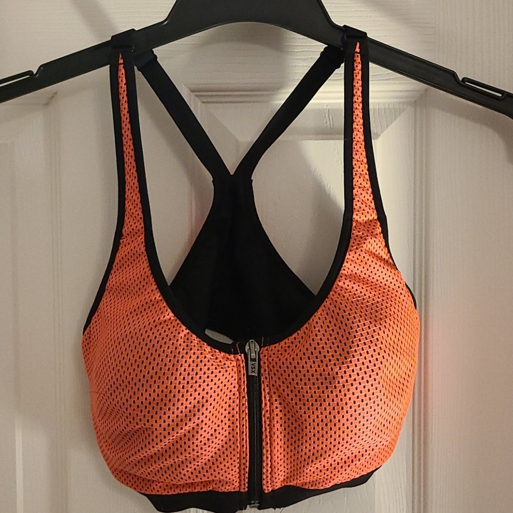 36c Victoria Secret Bra